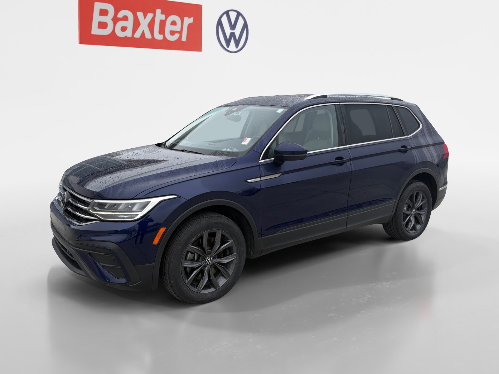 Used 2022 Volkswagen Tiguan SE image 16