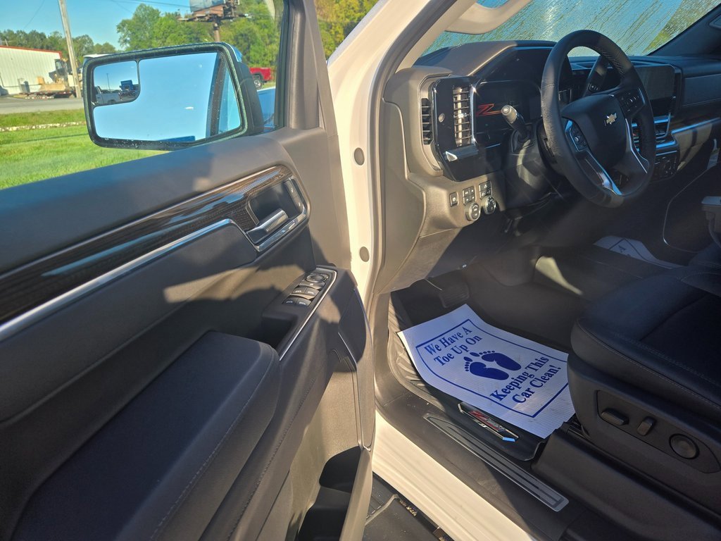 New 2026 Chevrolet Silverado 1500 LT w/ Z71 Off-Road Package image 6