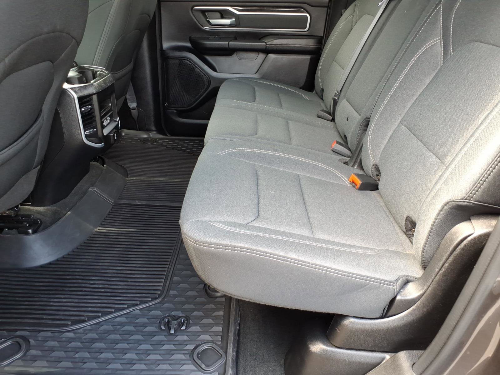 Used 2022 RAM 1500 Big Horn AWD/4WD image 12