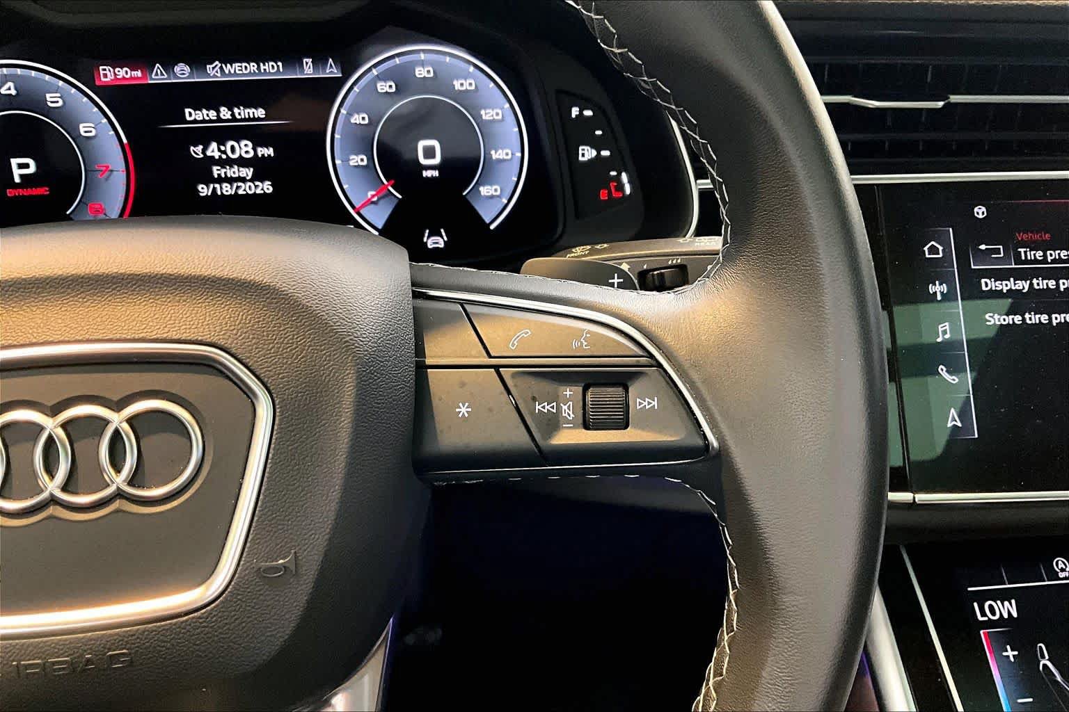 Used 2023 Audi Q8 Premium Plus AWD/4WD image 25