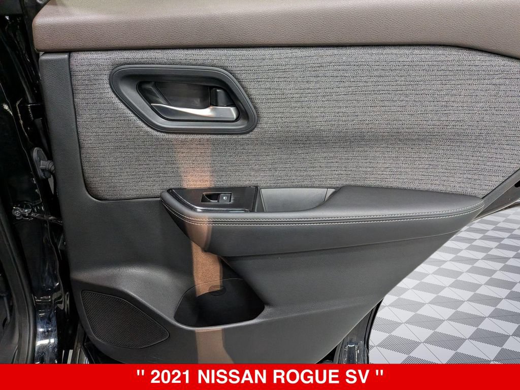 Used 2021 Nissan Rogue SV AWD/4WD image 30