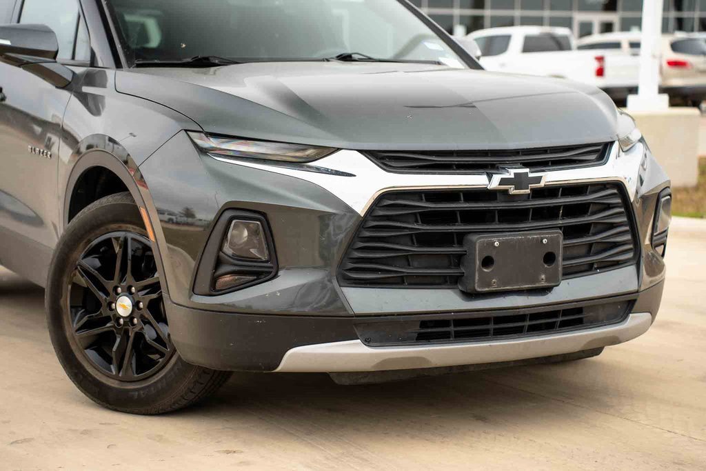 Used 2019 Chevrolet Blazer LT image 3