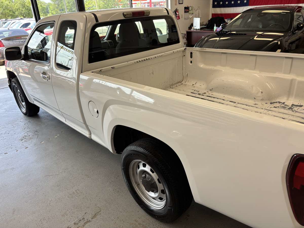 Used 2012 Chevrolet Colorado W/T w/ Power Convenience Package RWD image 11