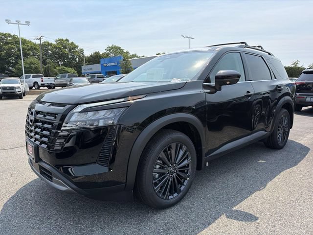 New 2026 Nissan Pathfinder SL w/ SL Premium Package (P04)