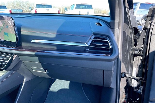 Used 2025 Chevrolet Traverse RS w/ LPO, Floor Liner Package image 27