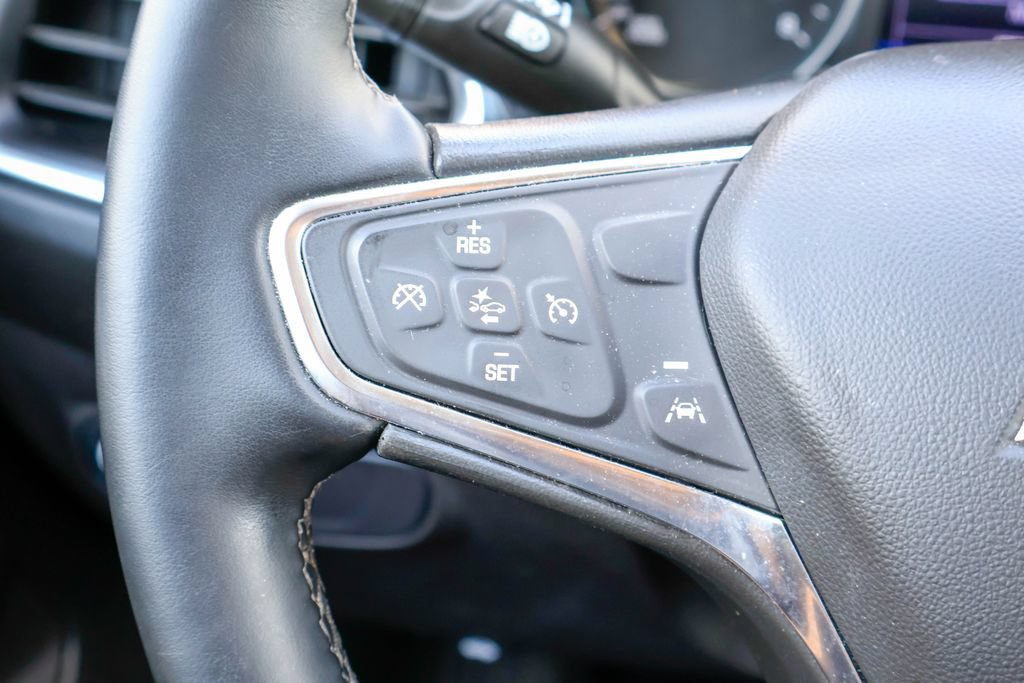 Used 2024 Chevrolet Equinox LT w/ LPO, Blackout Package FWD image 12