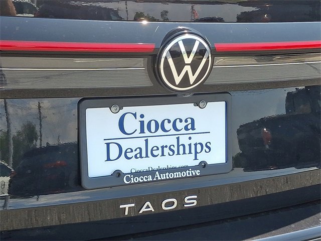 New 2025 Volkswagen Taos S image 21
