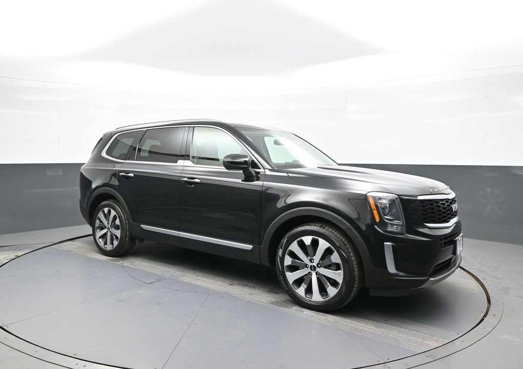 Certified 2022 Kia Telluride S image 4
