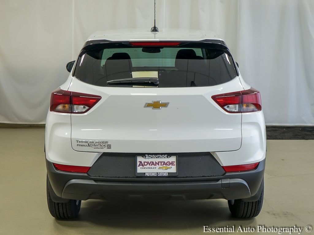 New 2026 Chevrolet TrailBlazer LS w/ LS Convenience Package AWD/4WD image 6