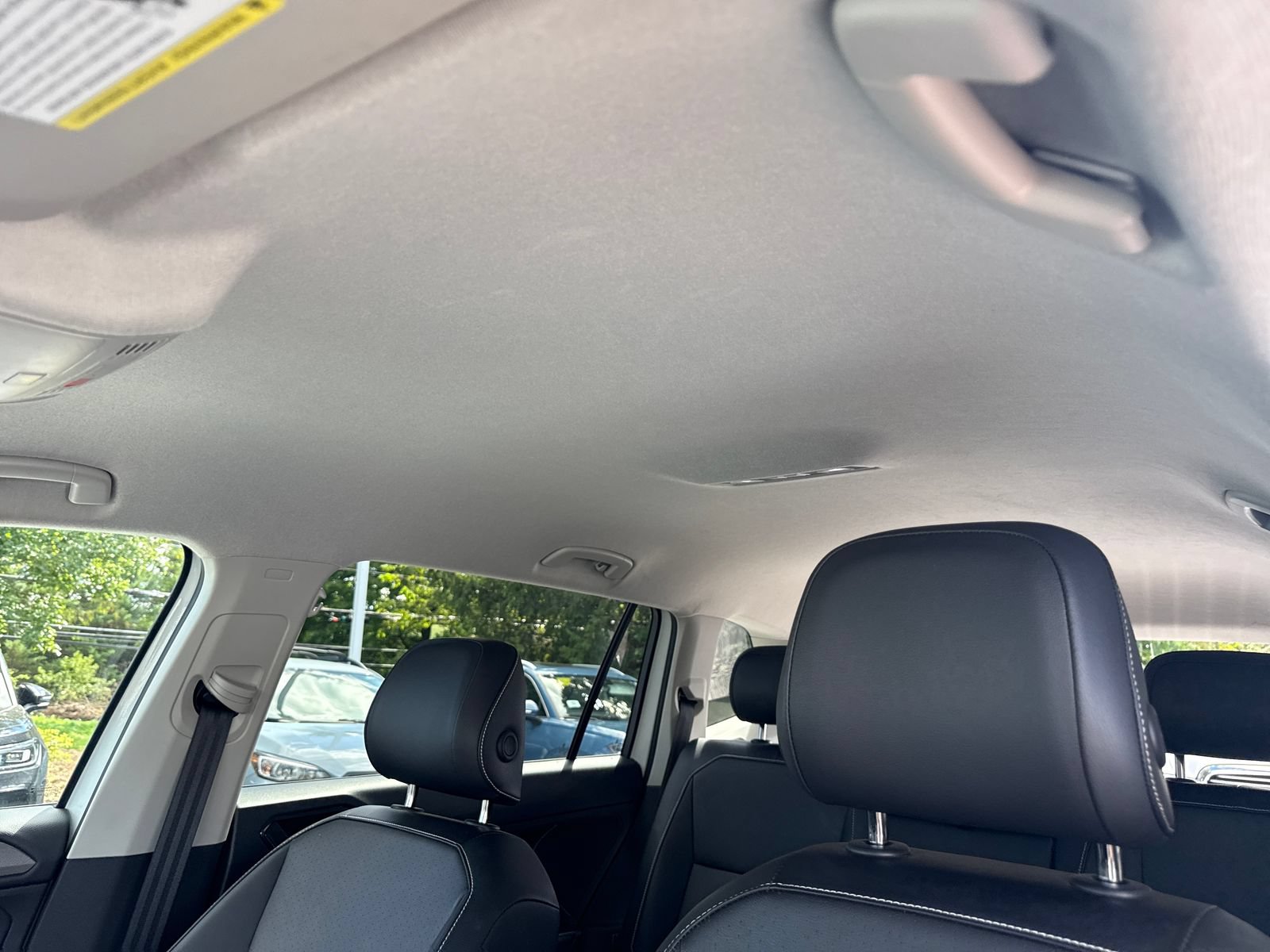 Certified 2024 Volkswagen Tiguan SE AWD/4WD image 22