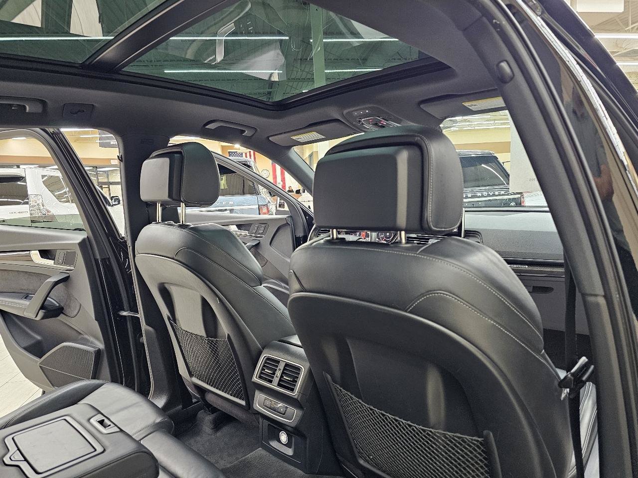 Used 2018 Audi SQ5 Premium Plus w/ S Sport Package AWD/4WD image 24