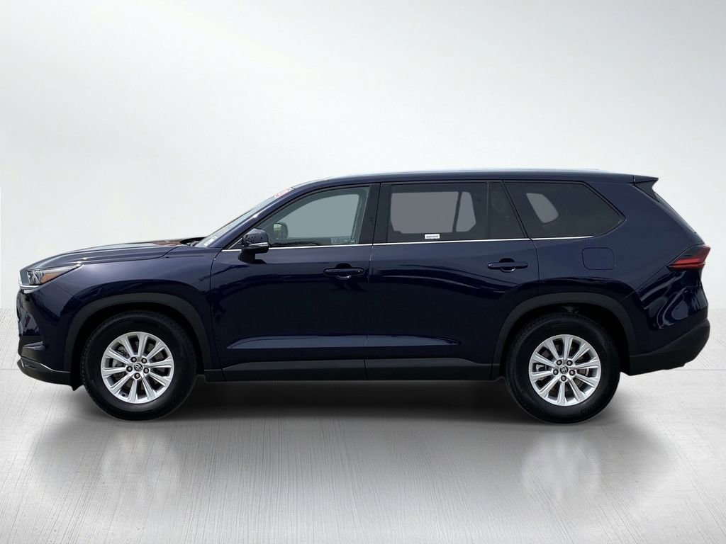 Certified 2025 Toyota Grand Highlander FWD image 2