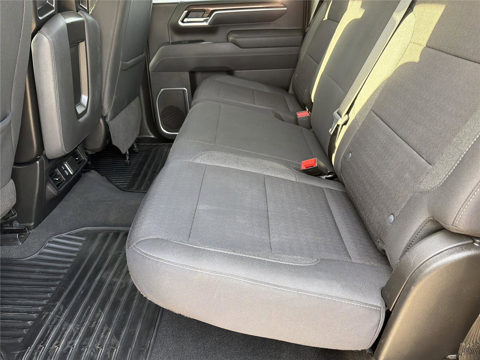 Used 2025 Chevrolet Silverado 2500 LT w/ Convenience Package AWD/4WD image 21
