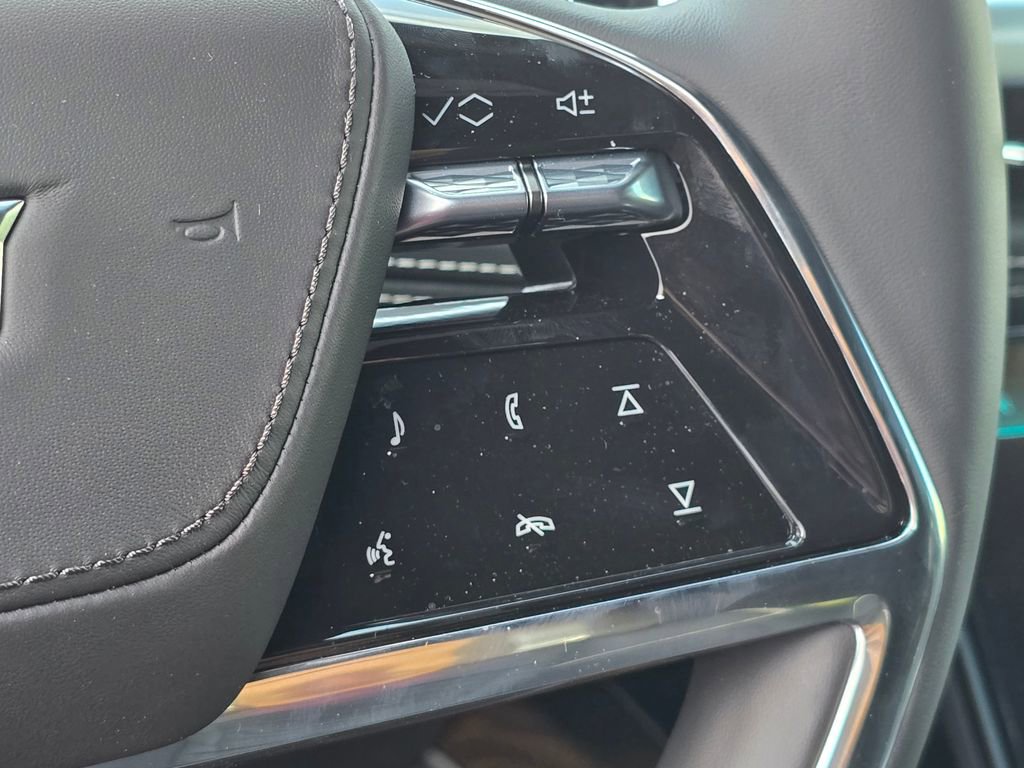 New 2026 Cadillac Escalade ESV Platinum Sport w/ LPO, ONYX Package image 24