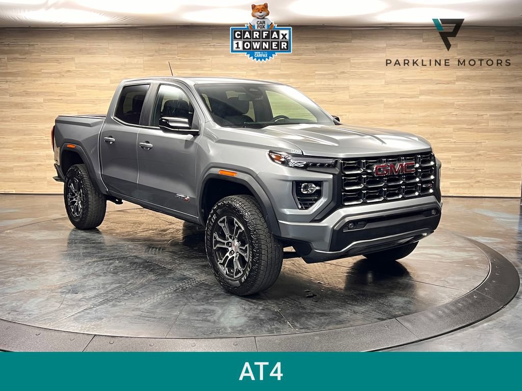 Used 2025 GMC Canyon AT4 w/ AT4 Premium Package image 1