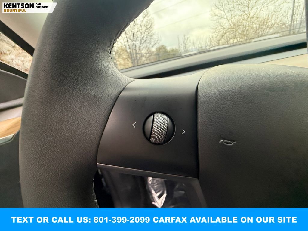 Used 2023 Tesla Model Y Long Range image 19