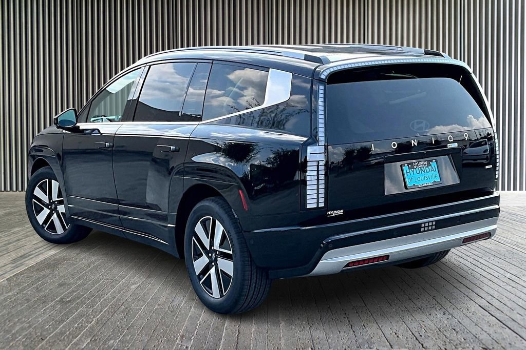 New 2026 Hyundai Ioniq 9 SEL image 3