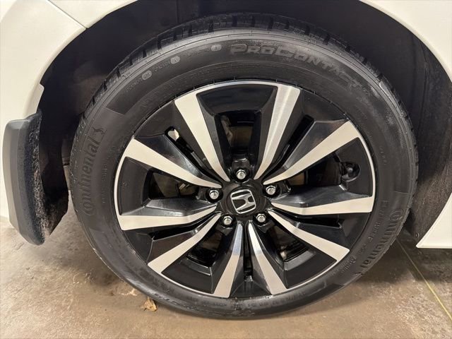 Used 2023 Honda Civic EX-L image 24