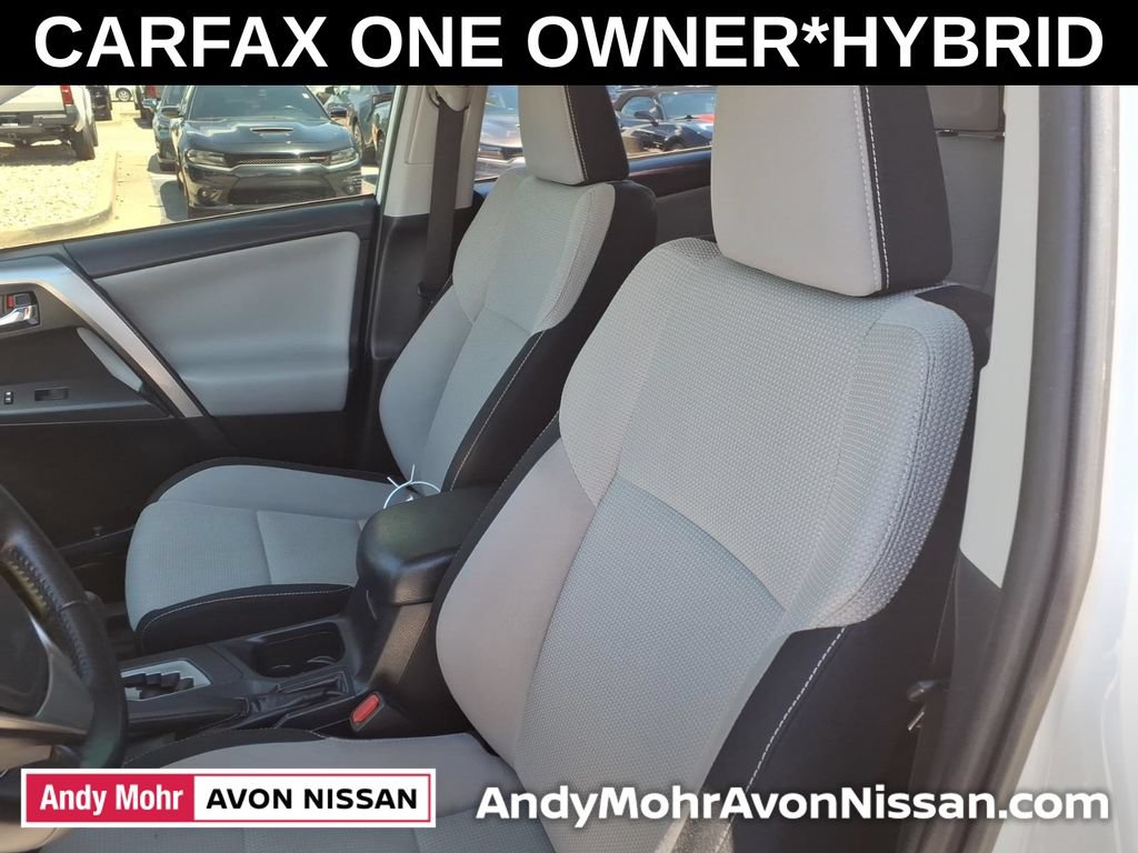 Used 2017 Toyota RAV4 XLE w/ All Weather Liner Package AWD/4WD image 17