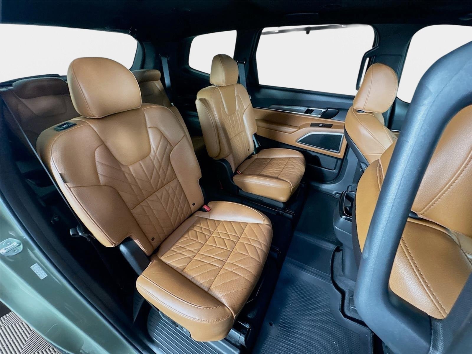 Certified 2024 Kia Telluride EX X-Line AWD/4WD image 29