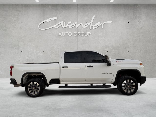 Used 2024 Chevrolet Silverado 2500 Custom w/ Custom Value Package AWD/4WD image 17