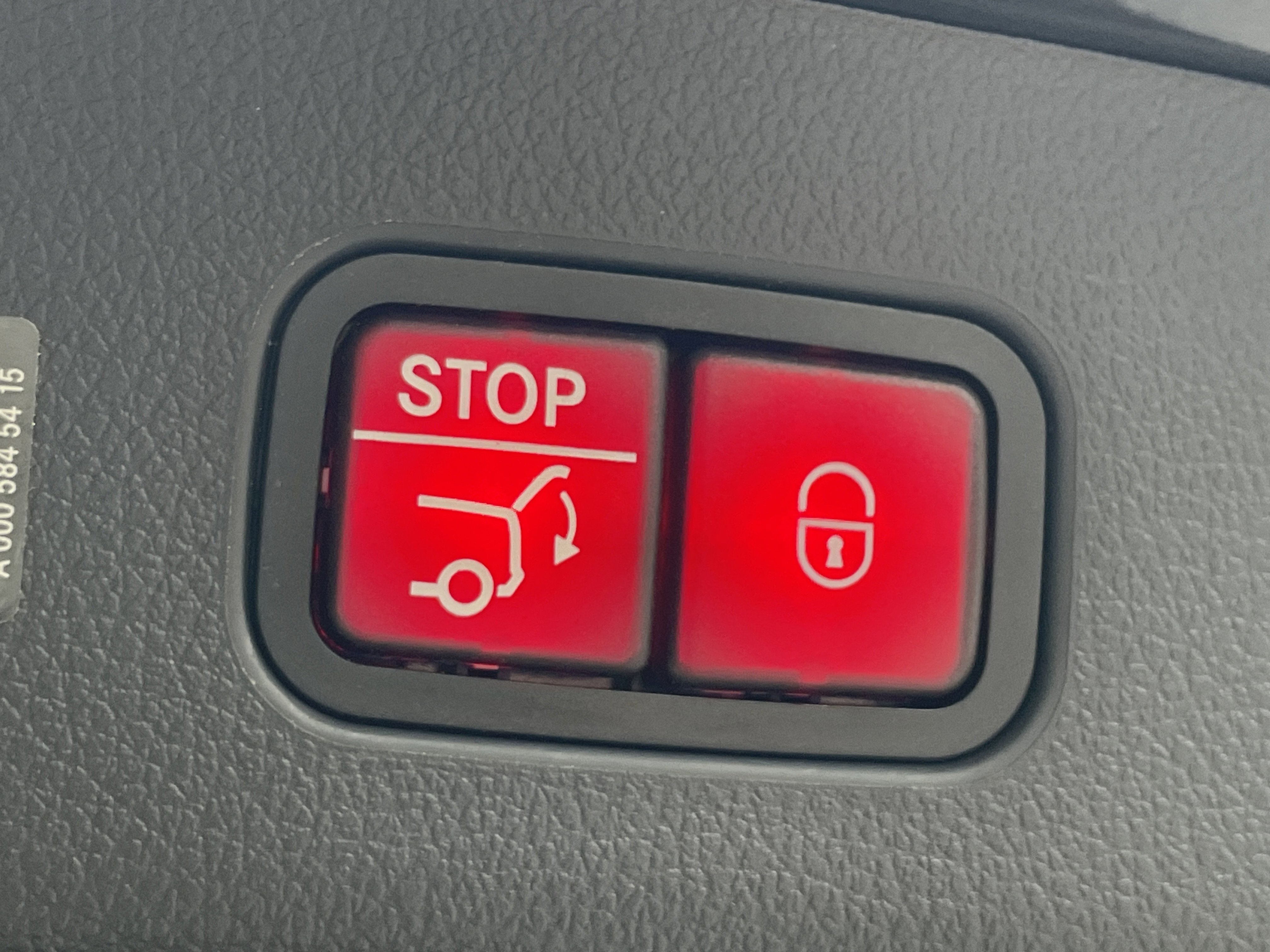 Certified 2025 Mercedes-Benz GLC 300 image 13