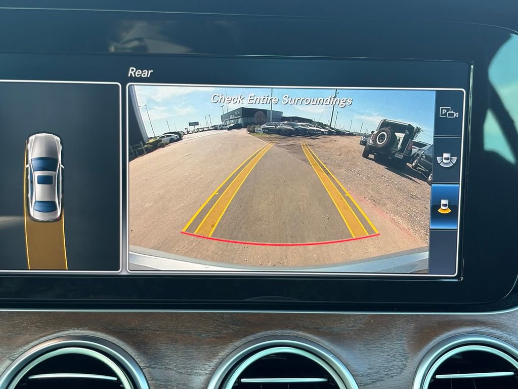 Used 2017 Mercedes-Benz E 300 image 31