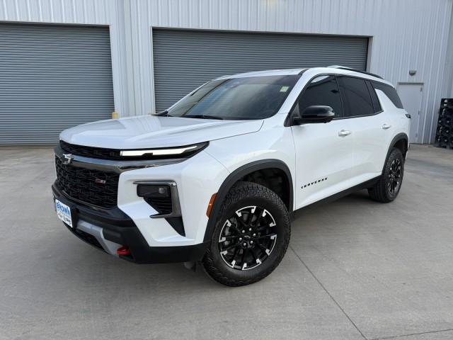 Used 2025 Chevrolet Traverse Z71 w/ Driver Confidence Package image 3