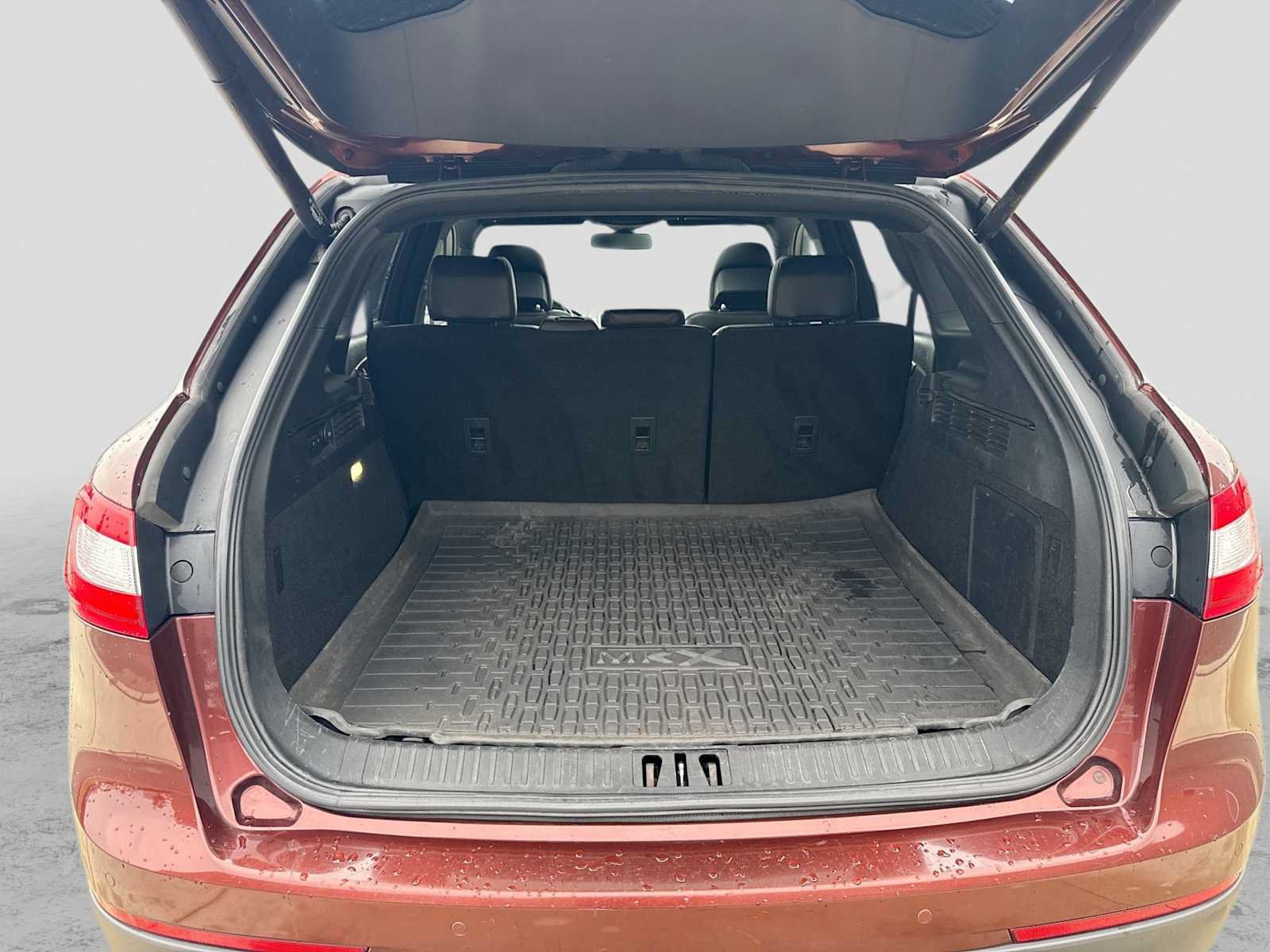 Used 2016 Lincoln MKX Reserve w/ Climate Package AWD/4WD image 32