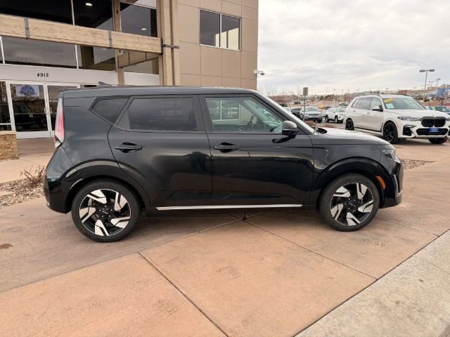 Used 2023 Kia Soul GT-Line FWD image 9