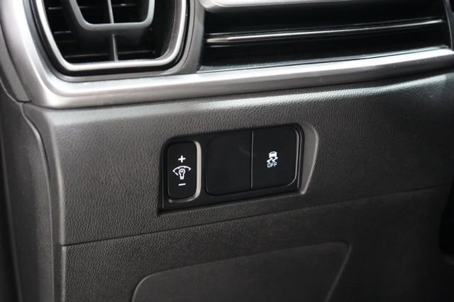 Used 2024 Kia Sorento S image 21