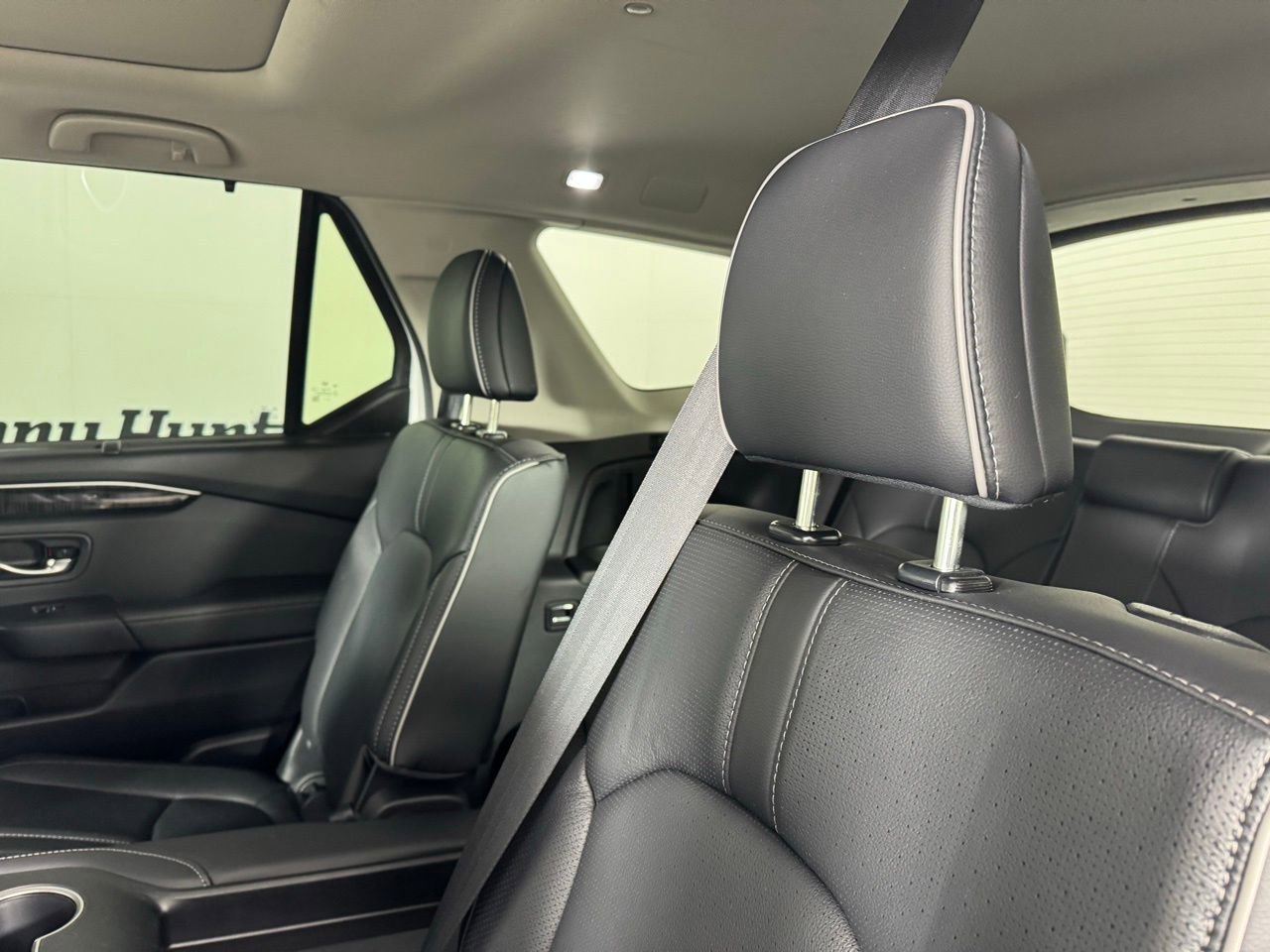 Used 2025 Honda Pilot Elite image 29