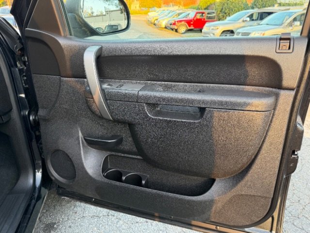 Used 2012 Chevrolet Silverado 1500 LT image 9