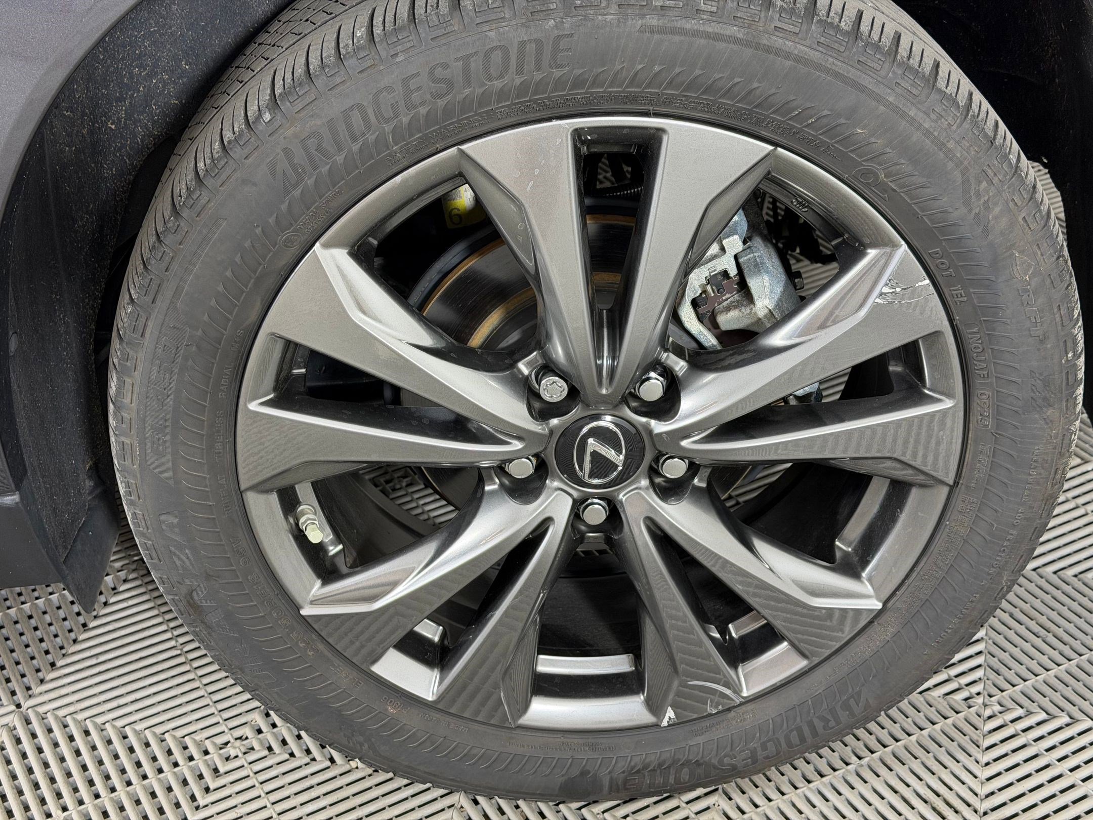 Used 2023 Lexus UX 250h F Sport w/ Accessory Package (Z2) image 12