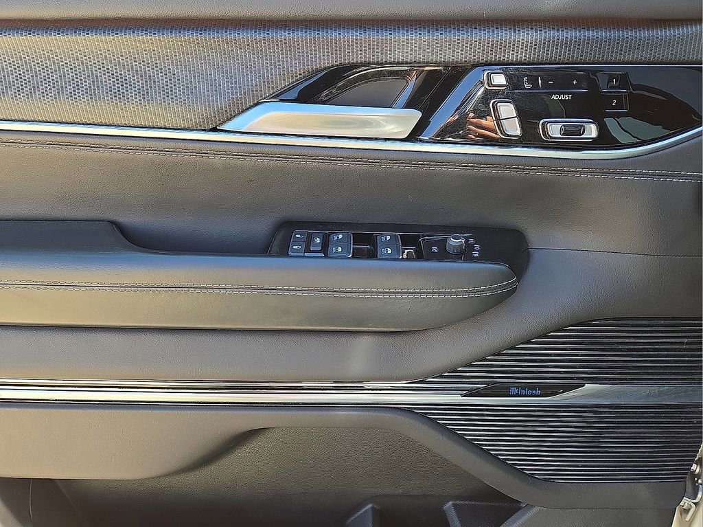 Used 2024 Jeep Grand Wagoneer L Series II w/ Quick Order Packagew 28T image 22