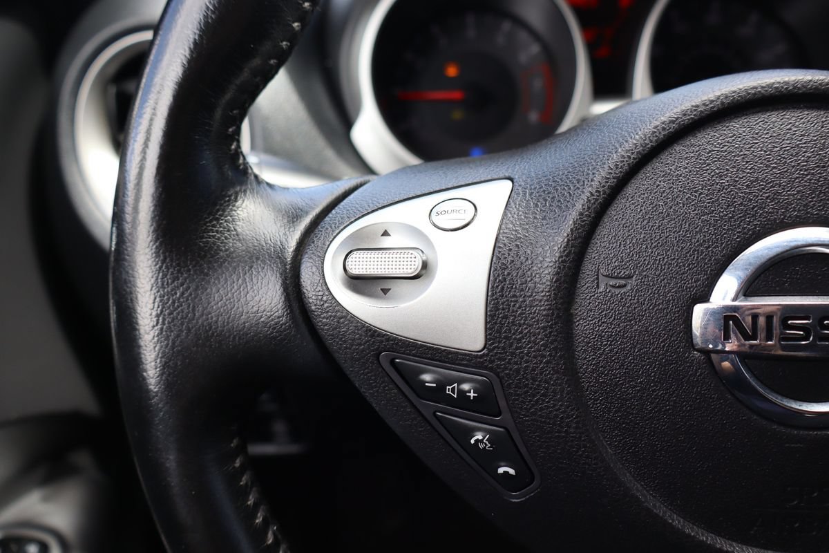 Used 2015 Nissan Juke SV w/ Technology Package AWD/4WD image 15