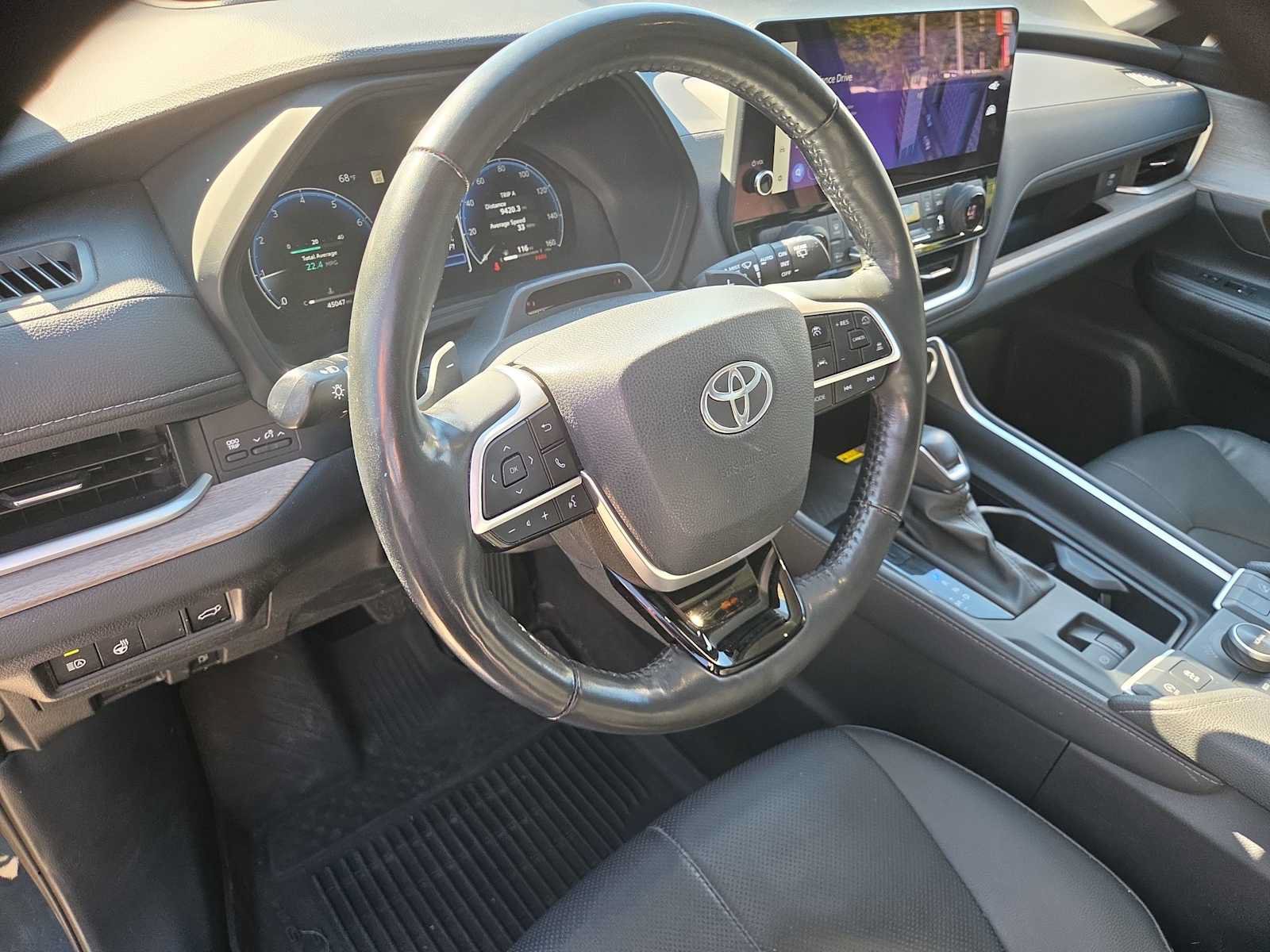 Used 2024 Toyota Grand Highlander AWD image 10