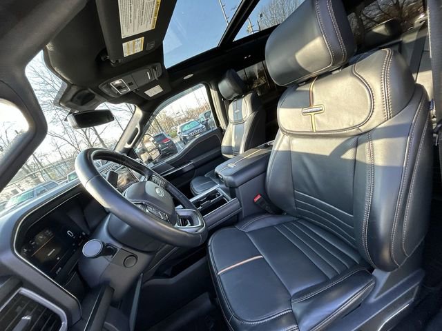Used 2024 Ford F450 Platinum w/ FX4 Off-Road Package image 15
