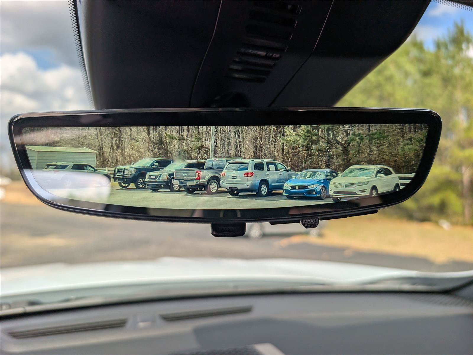 New 2026 GMC Acadia Elevation w/ Elevation Premium Package FWD image 17