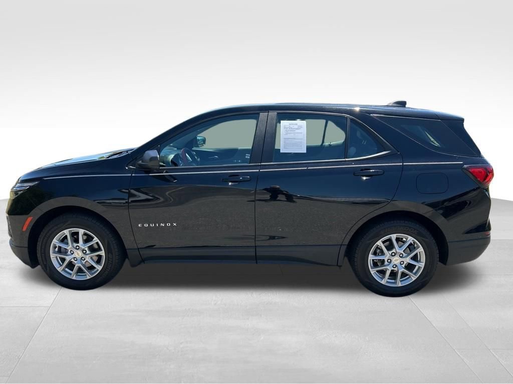 Used 2023 Chevrolet Equinox LS FWD image 5
