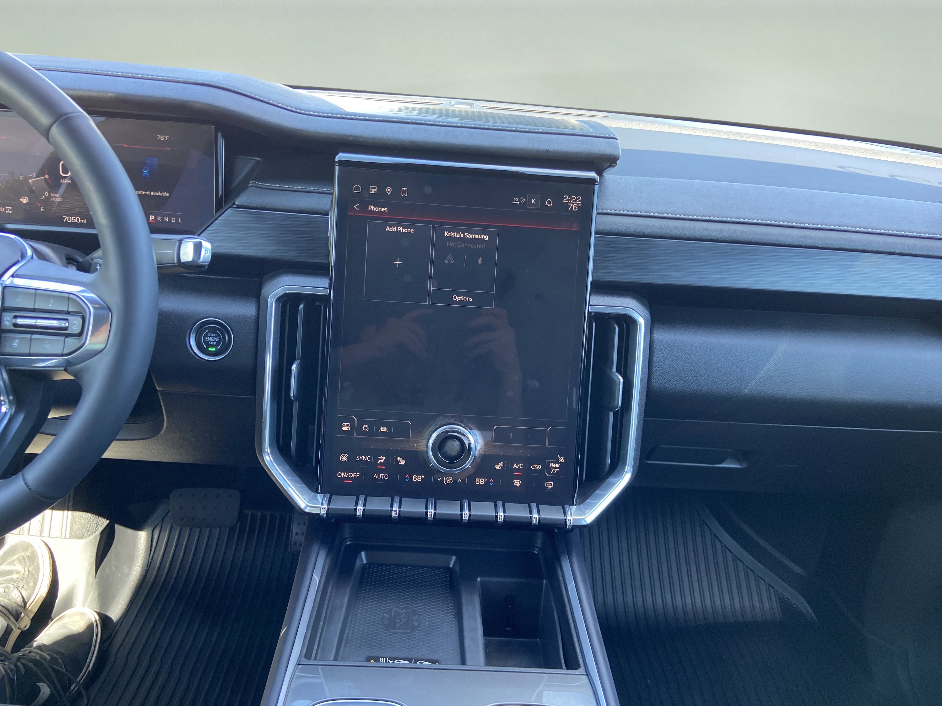 Used 2025 GMC Acadia Elevation w/ LPO, Floor Liner Package image 15