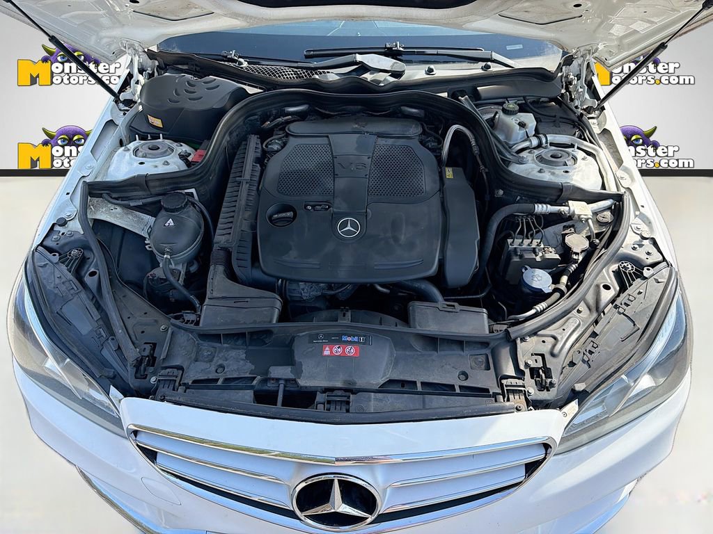 Used 2014 Mercedes-Benz E 350 4MATIC Sedan image 33