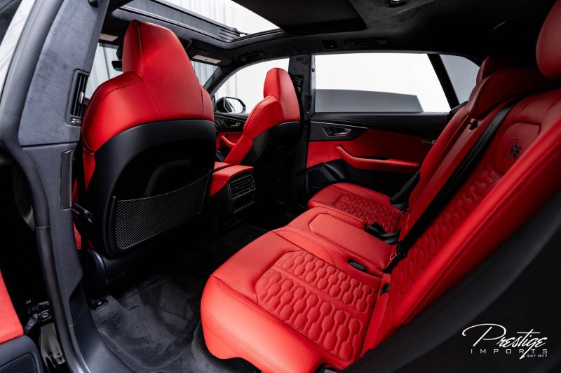 Used 2025 Audi RS Q8 performance image 53