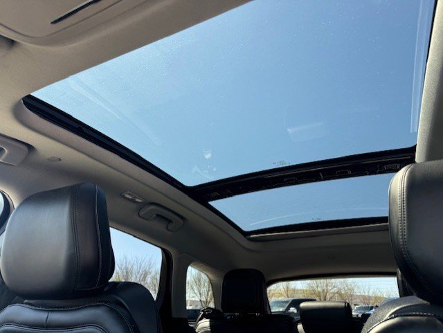 Used 2020 Lincoln Corsair FWD w/ Premium Package image 21