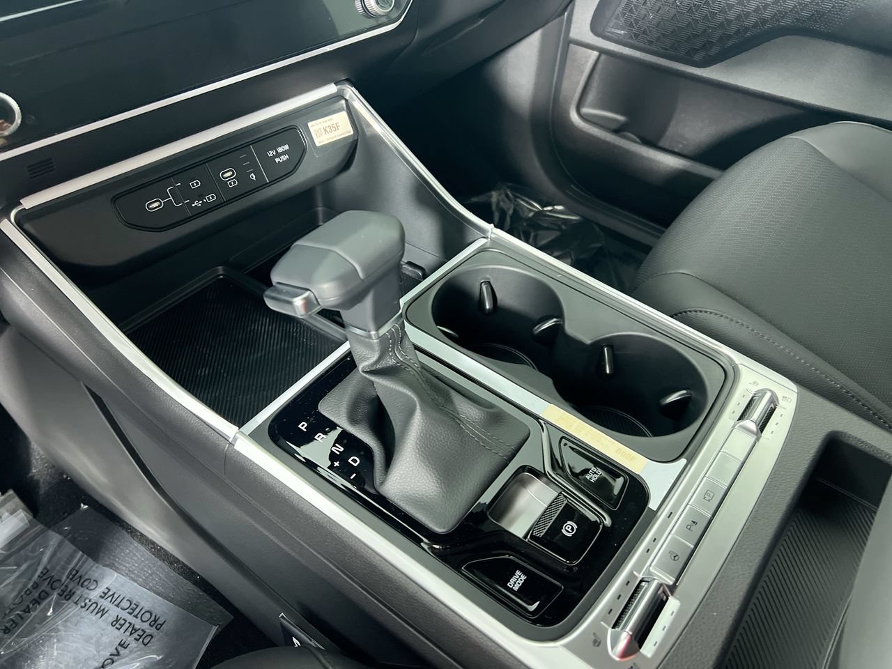 Certified 2026 Kia Carnival SX Prestige FWD image 23