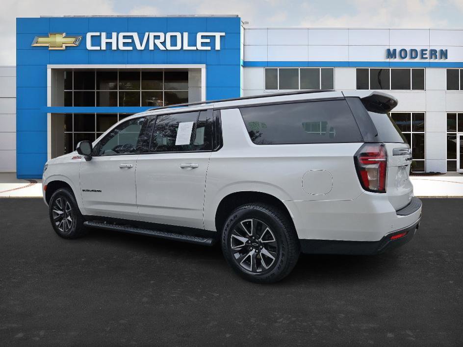 Used 2021 Chevrolet Suburban Z71 image 3