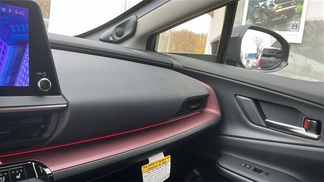 New 2026 Toyota Prius Plug-In Hybrid image 15