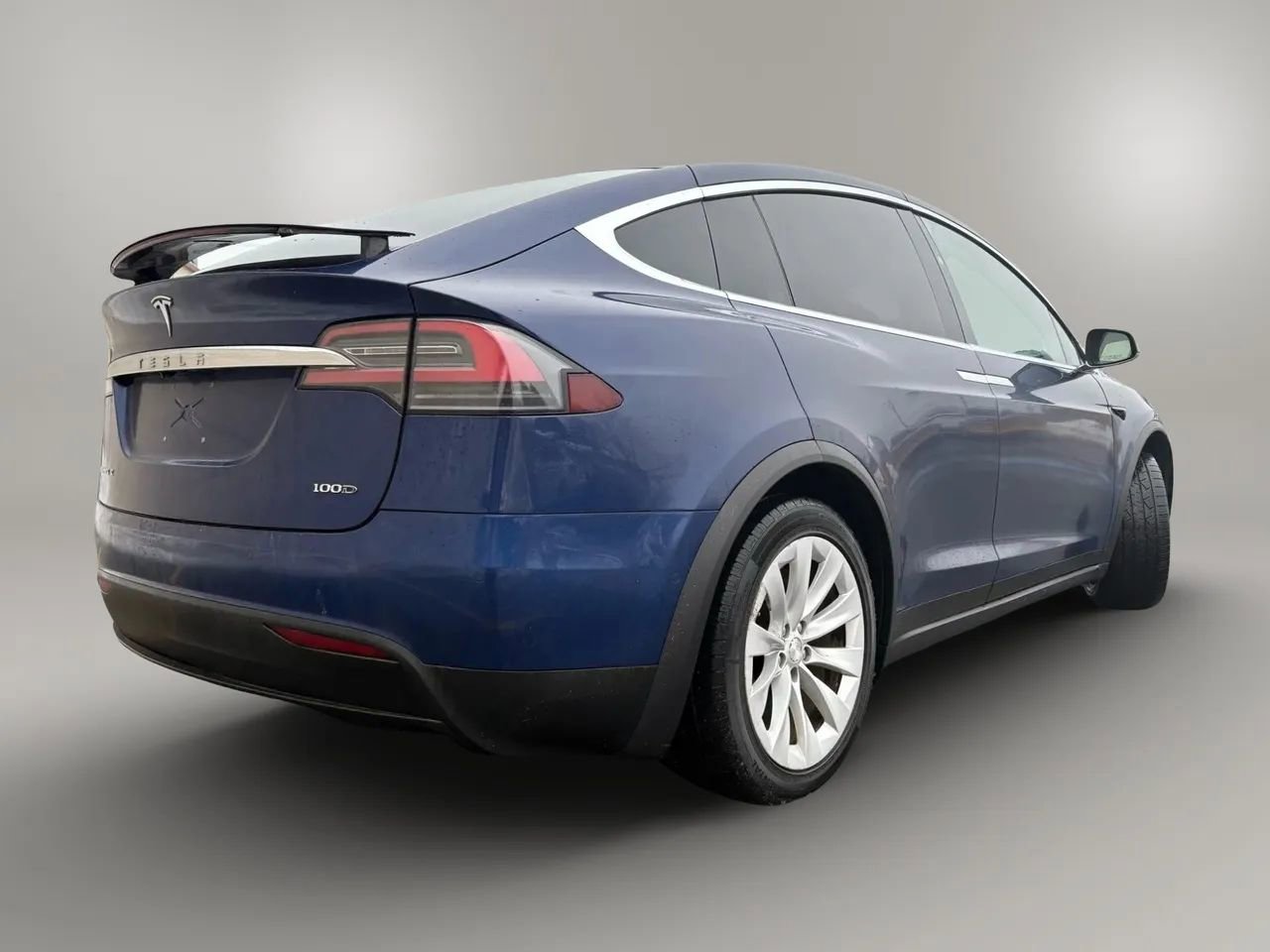 Used 2017 Tesla Model X 100D AWD/4WD image 8