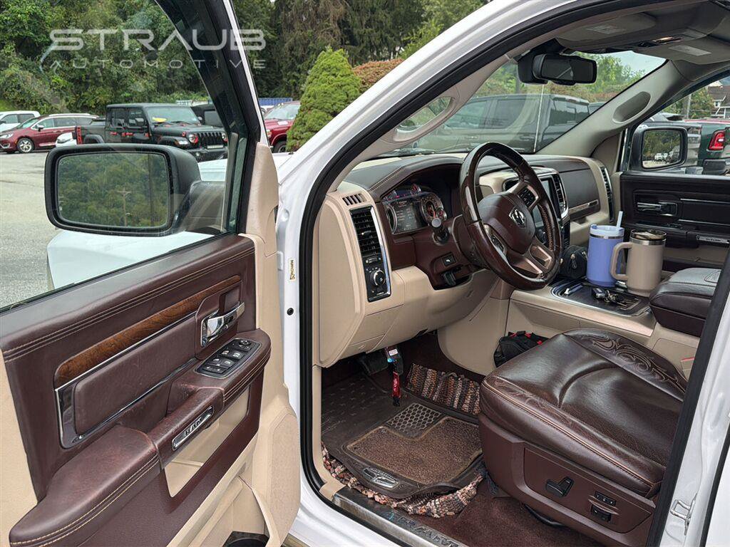 Used 2016 RAM 1500 Laramie Longhorn w/ Convenience Group AWD/4WD image 17