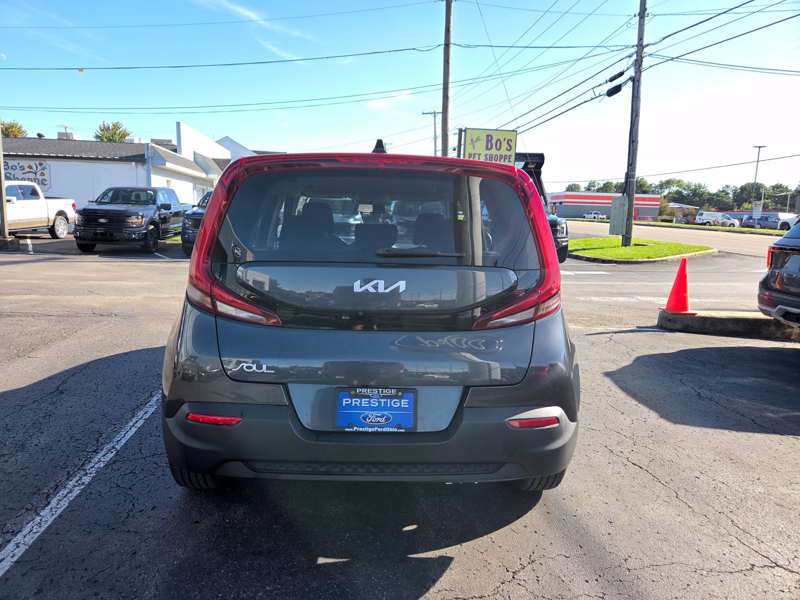 Used 2022 Kia Soul LX FWD image 5